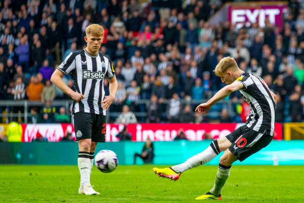 個決策都更 個決策都更