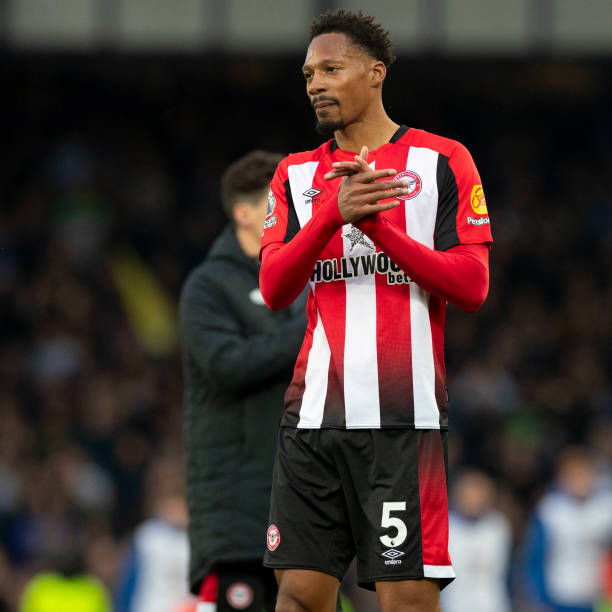 C羅利用任 C羅利用任