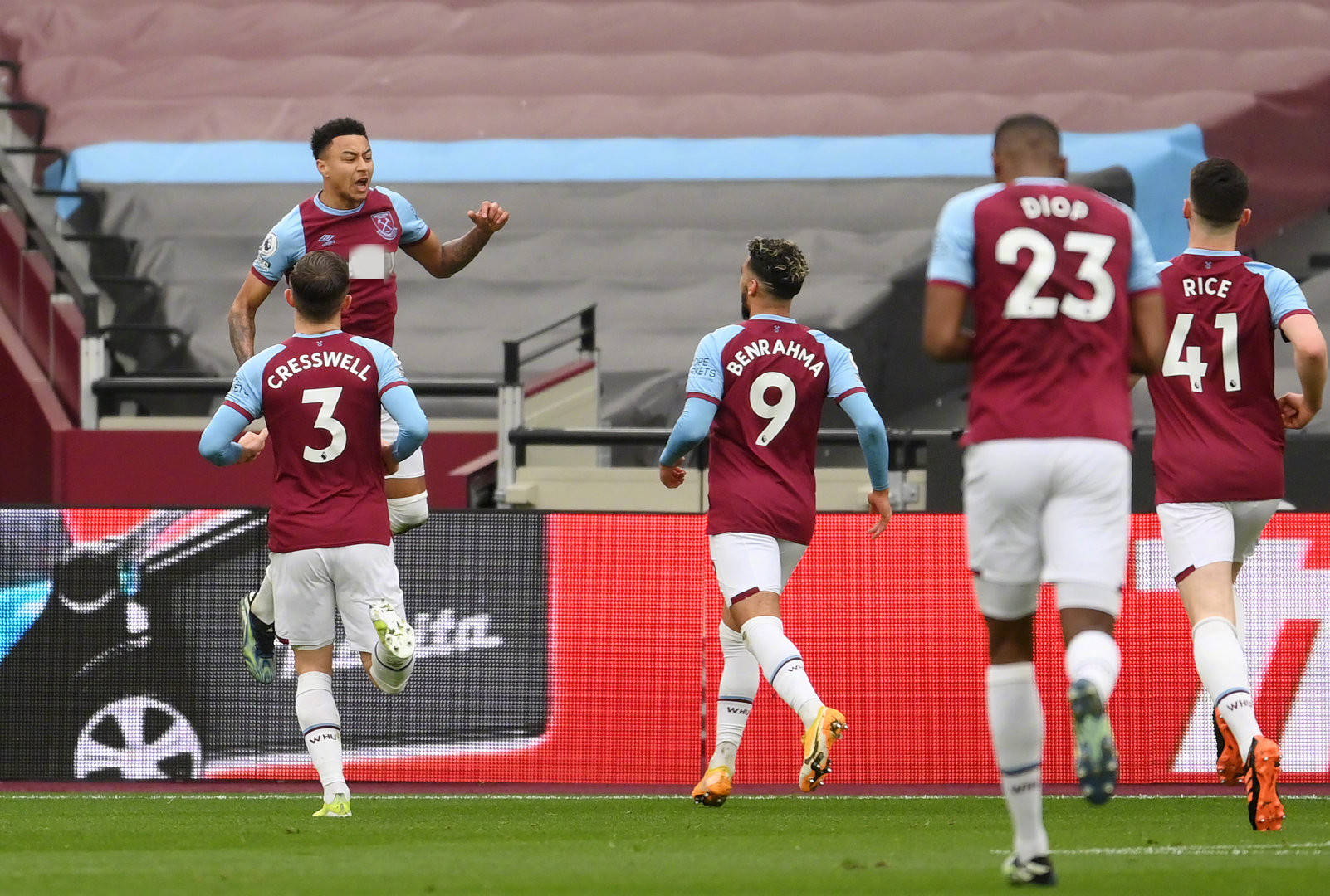 相差不大 相差不大